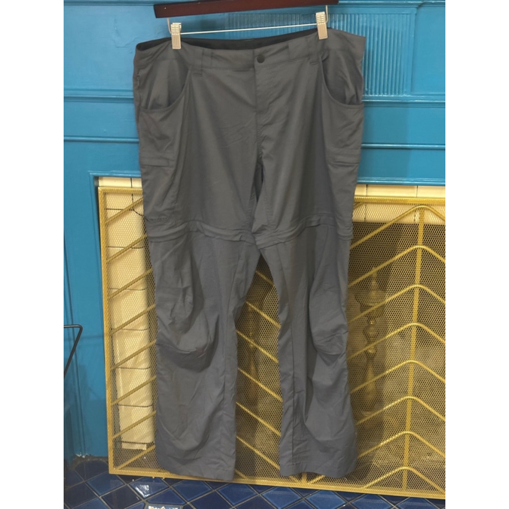 Macpac Gray Ankle & Cropped Pants